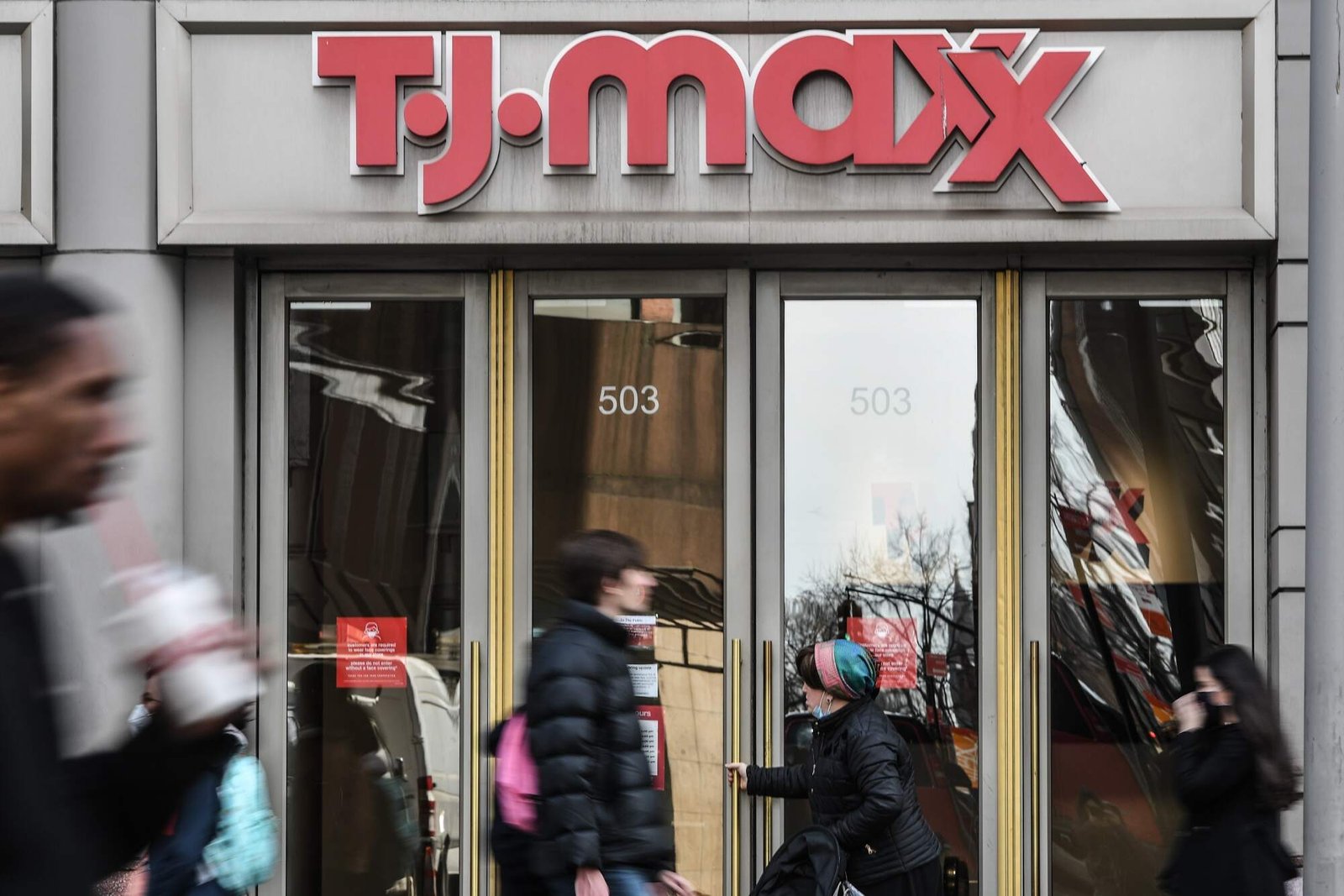 Tj Maxx Hours Monday – When Does TJ Maxx Begin and End its Business Day?